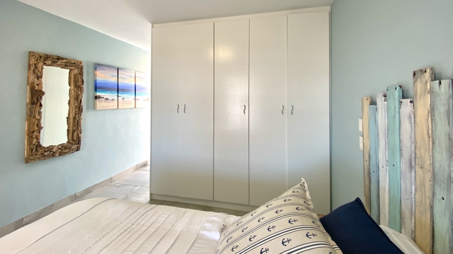 4 Bedroom Property for Sale in Dwarskersbos Western Cape